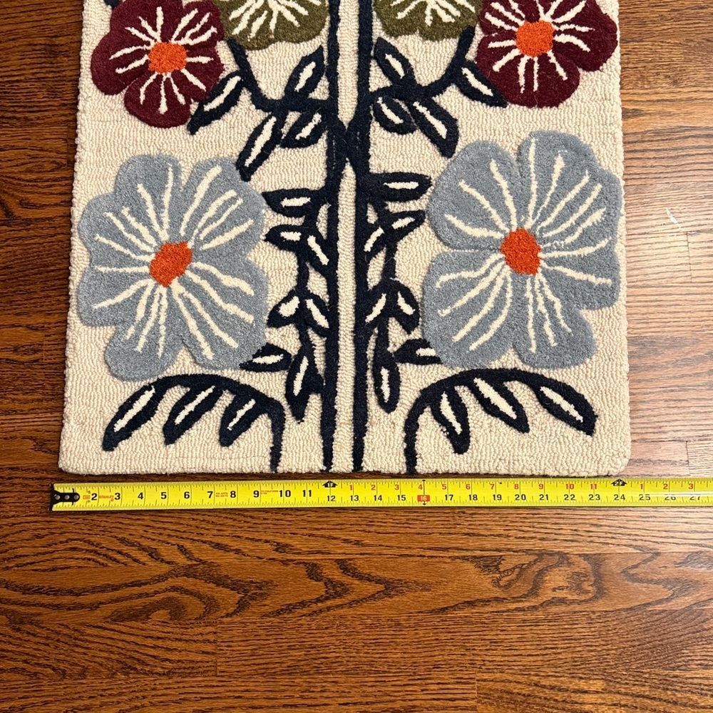 Anthropologie McKenzie Parrott Wool Tufted Bloom Rug - Picture 11 of 11